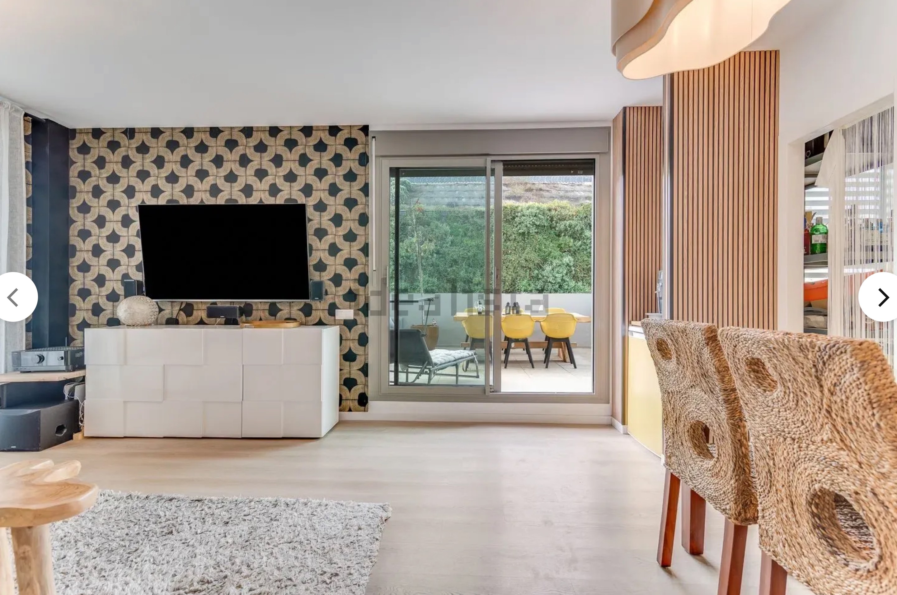 Modern Spanish apartment with geometric patterns